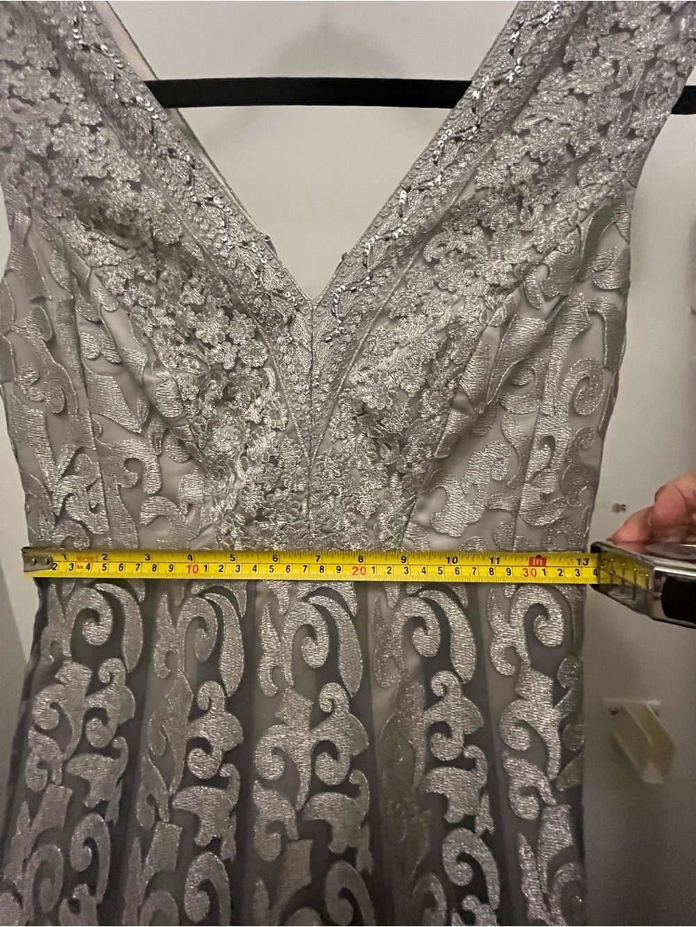 Kay Unger Silver Lace-Overlay Evening Gown - Picture 8 of 15